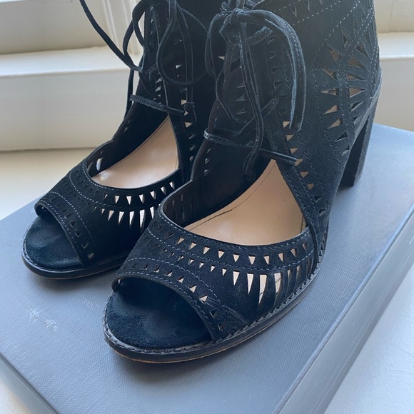 Vince Camuto Tarita Black Suede Heel Wedge Size 8.5 - Picture 5 of 10